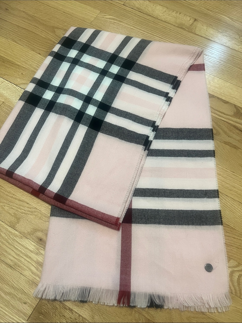 Soft Pink Plaid Scarf 🌸